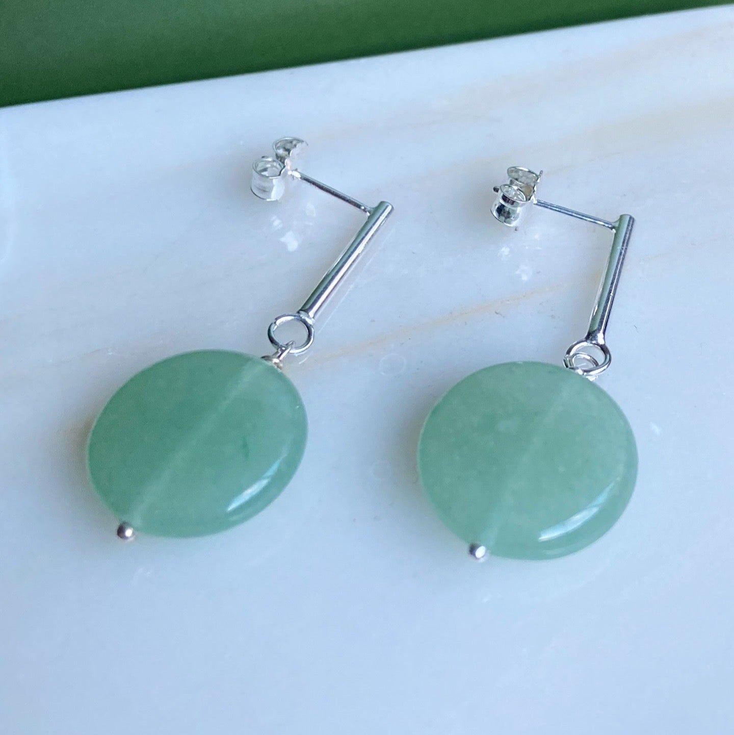 Aretes aventurina verde
