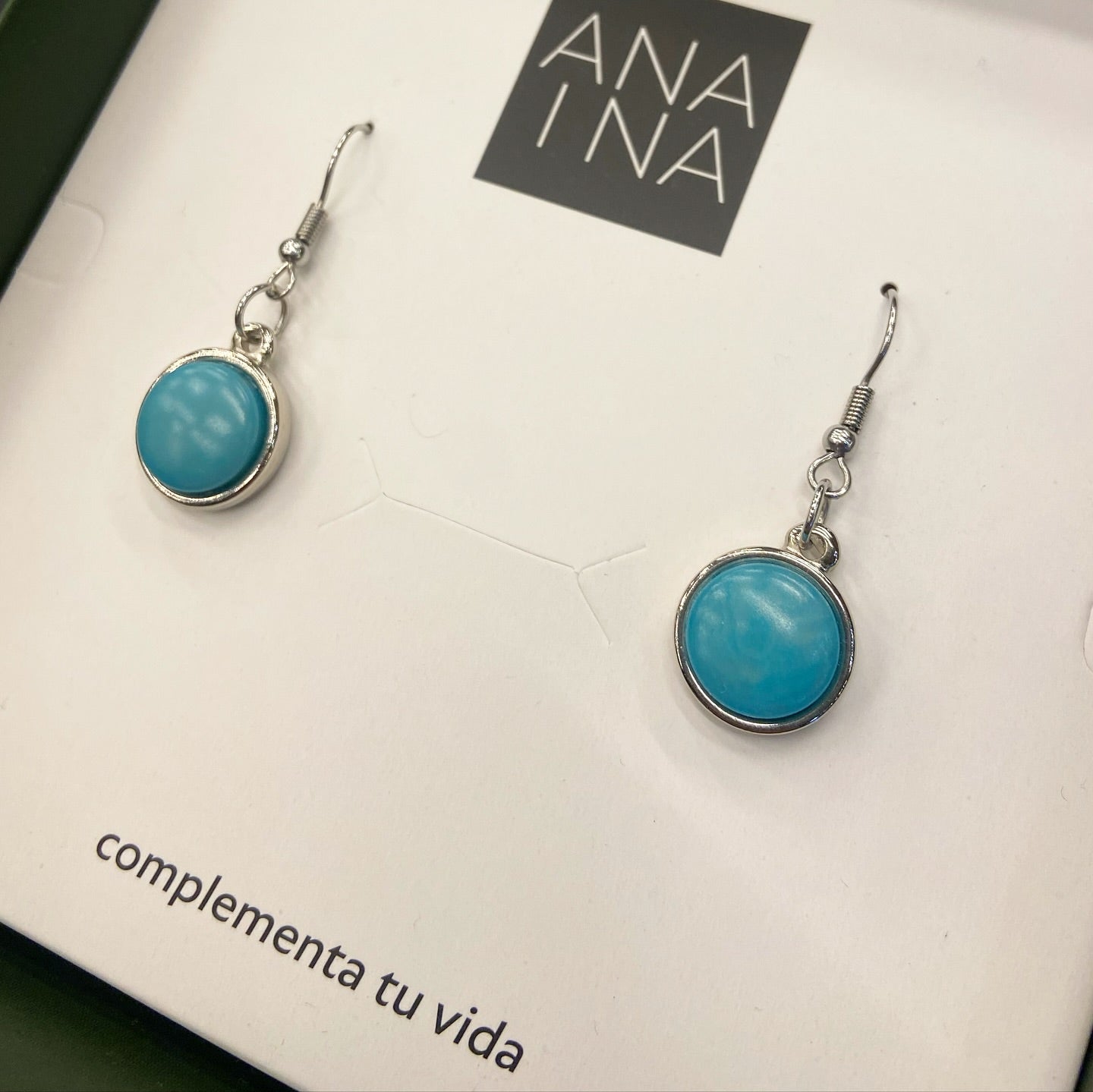 Aretes tagua turquesa