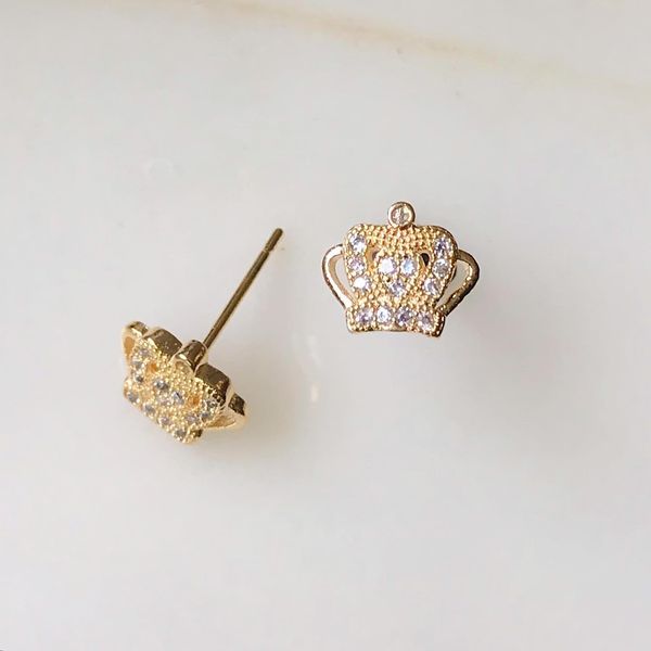 Aretes corona